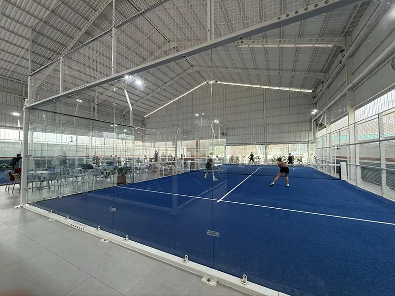 premium panoramic padel court (standard 20x10m)